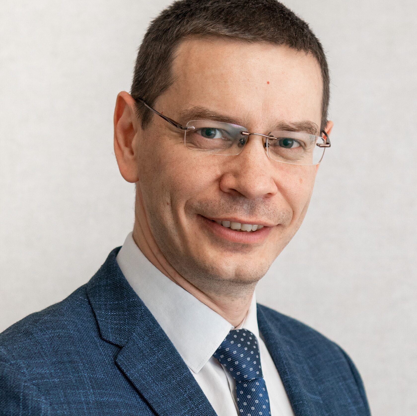 Александр Рыжов