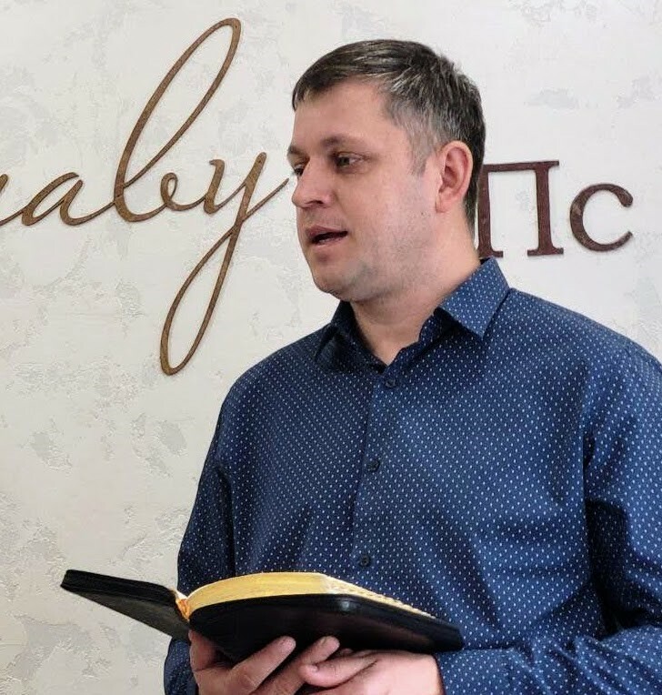 Олег Войтухов